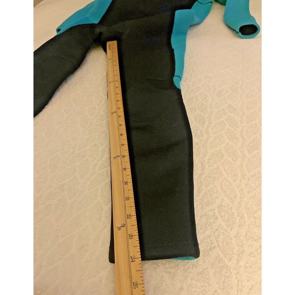 HEVTO Youth Kids SZ 11 Vigor-1 3/2mm Neoprene Full Wetsuit Black Blue Surf Swim - Picture 8 of 16